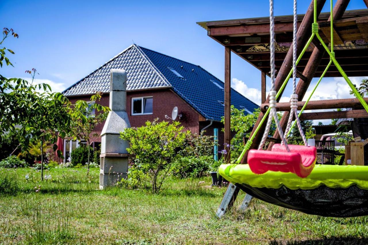 Ferienwohnung Bella Fuhlendorf  ภายนอก รูปภาพ